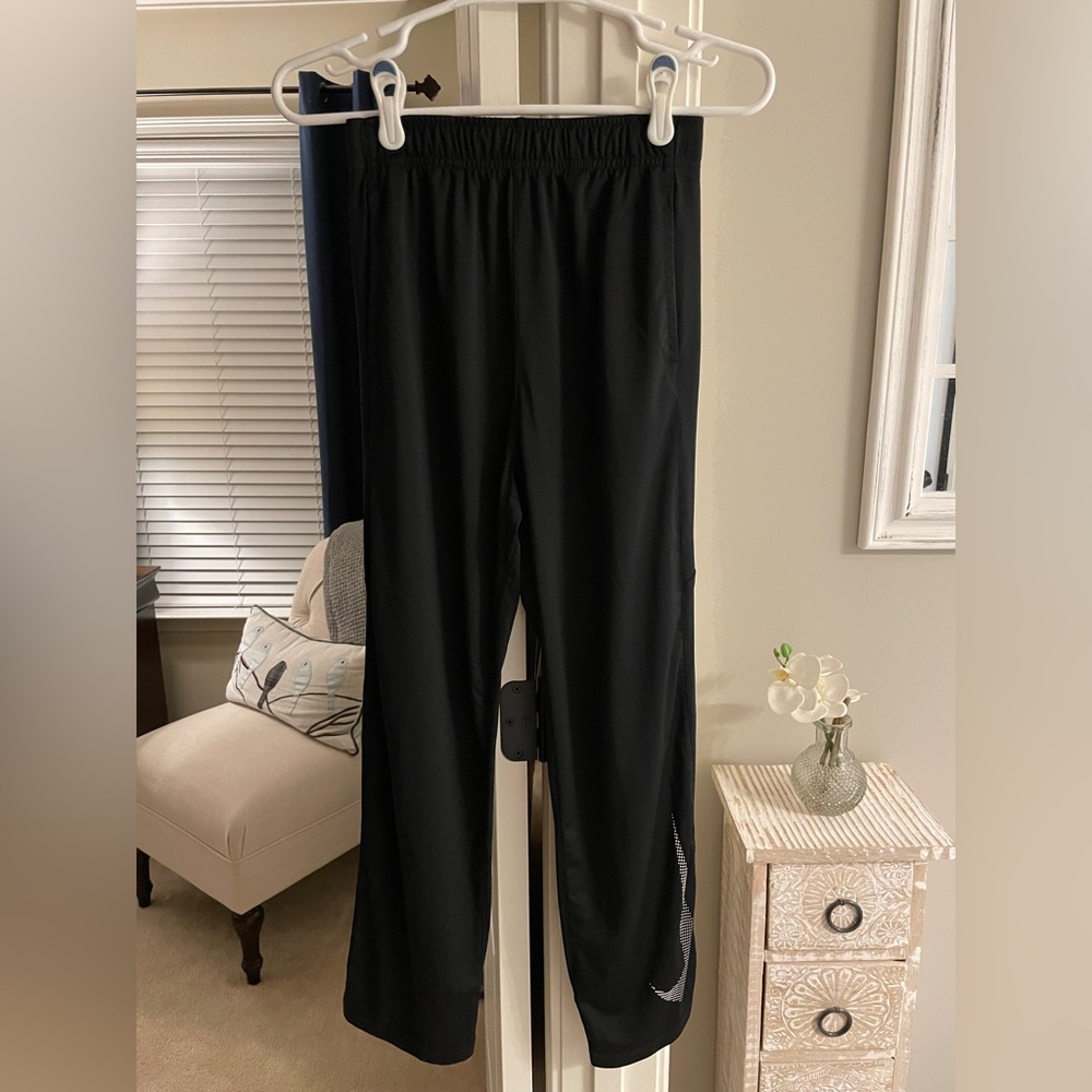 Nike Dri-Fit Pants - Youth Large (Bundle for Discount)